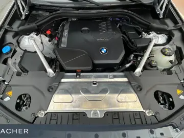 BMW X3 xDrive 30i A M-Sport Pano StdHzg AHK DAProf