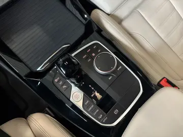 BMW X3 xDrive30i M Sportpaket HUD Panoramadach