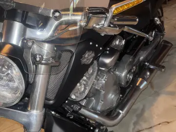 Harley-Davidson V Road muscle