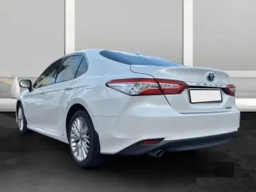 Toyota Camry Hybrid Executive