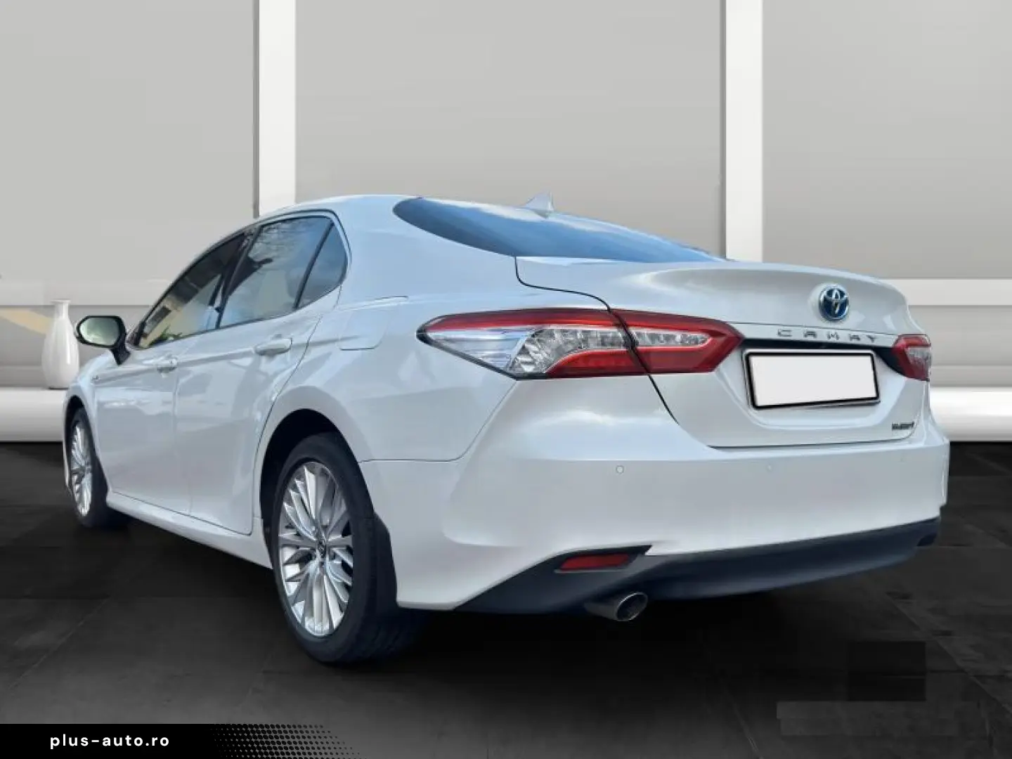 Toyota Camry Hybrid Executive