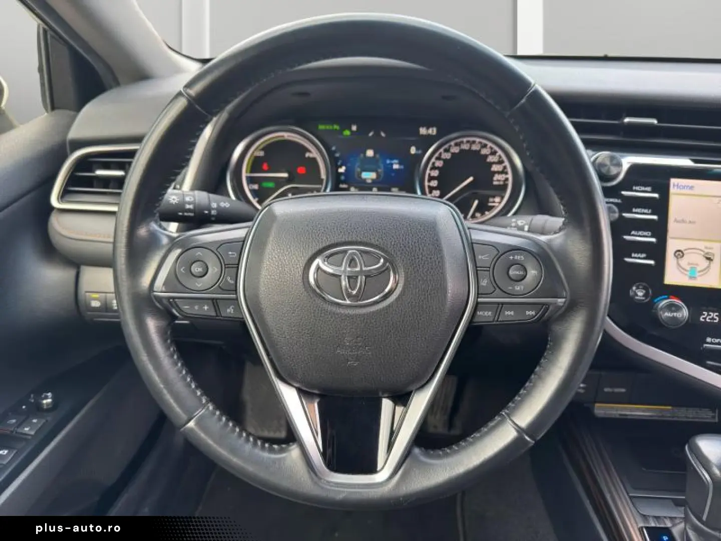 Toyota Camry Hybrid Executive