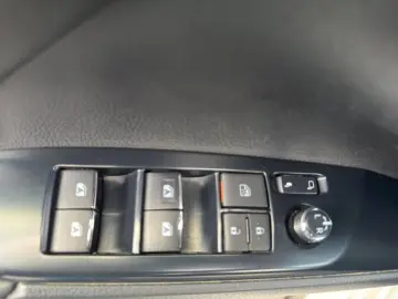 Toyota Camry Hybrid Executive