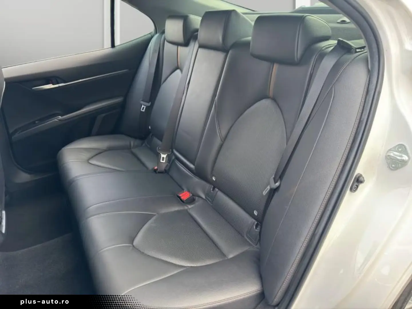 Toyota Camry Hybrid Executive