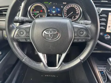 Toyota Camry Hybrid Executive