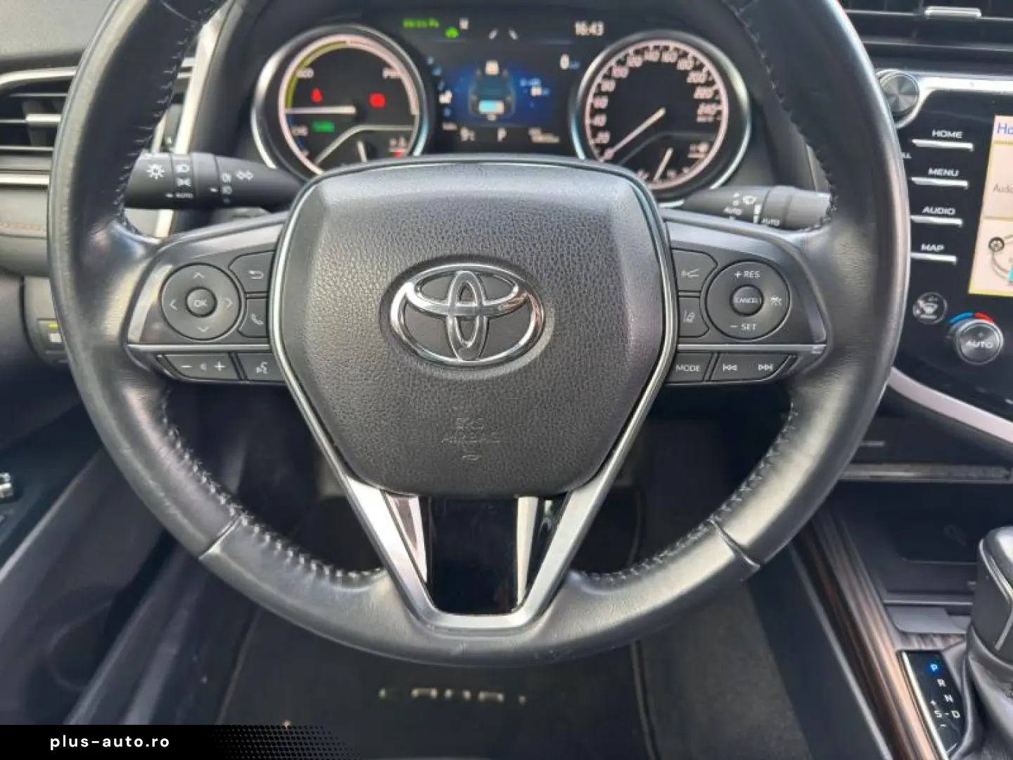 Toyota Camry Hybrid Executive