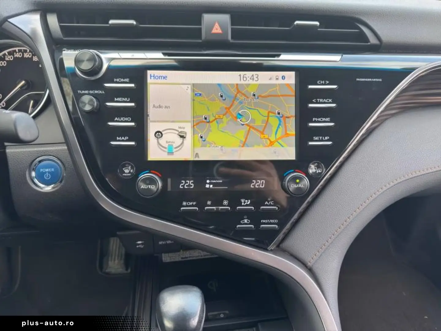 Toyota Camry Hybrid Executive