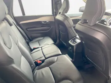 VOLVO XC90 T8 Plus Dark Recharge WiPa LED Navi