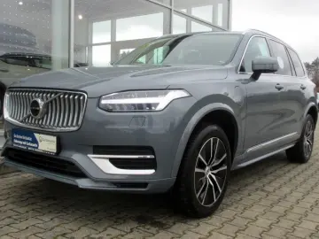 VOLVO XC90 T8 Core Plug-in-Hybrid AWD