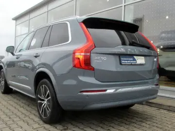 VOLVO XC90 T8 Core Plug-in-Hybrid AWD