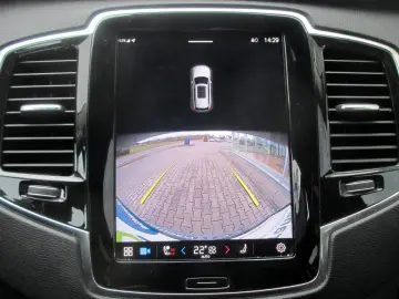 VOLVO XC90 T8 Core Plug-in-Hybrid AWD