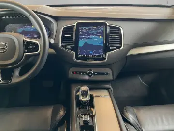 VOLVO XC90 T8 AWD Recharge Plus-Bright