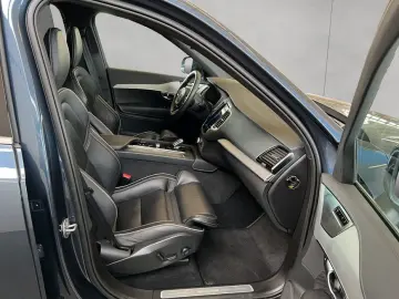 VOLVO XC90 T8 AWD Recharge Plus-Bright