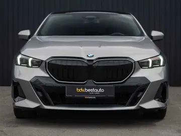 BMW Seria 5 520d xDrive Aut.