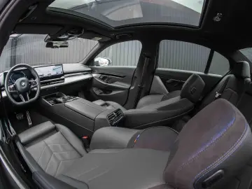 BMW Seria 5 520d xDrive Aut.