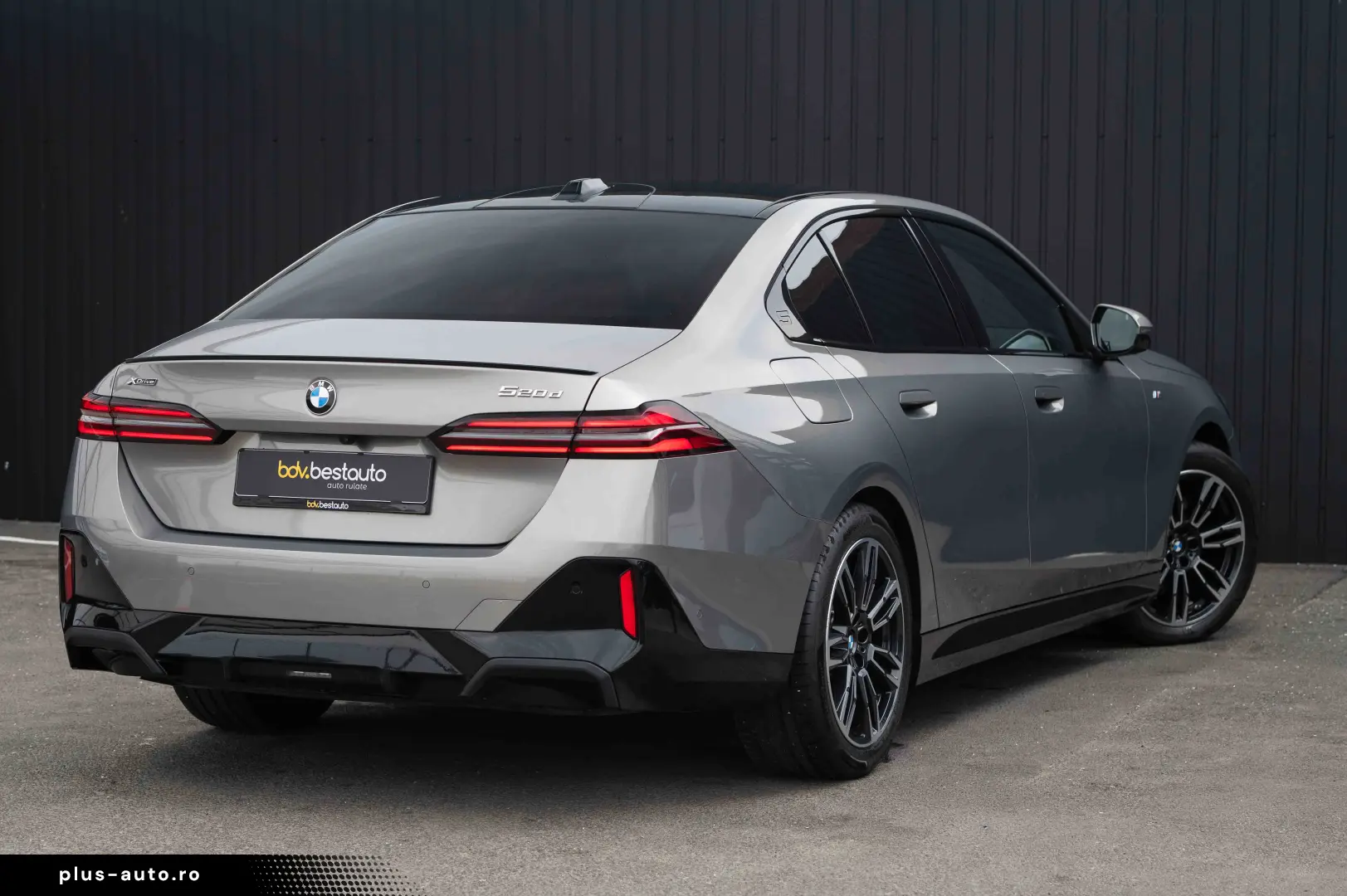 BMW Seria 5 520d xDrive Aut.