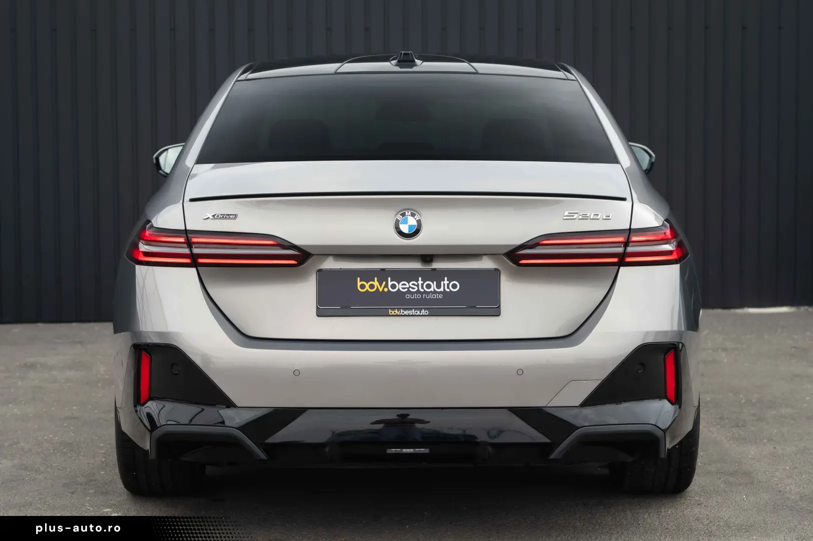 BMW Seria 5 520d xDrive Aut.