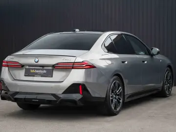 BMW Seria 5 520d xDrive Aut.