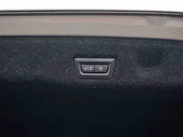 BMW Seria 5 520d xDrive Aut.