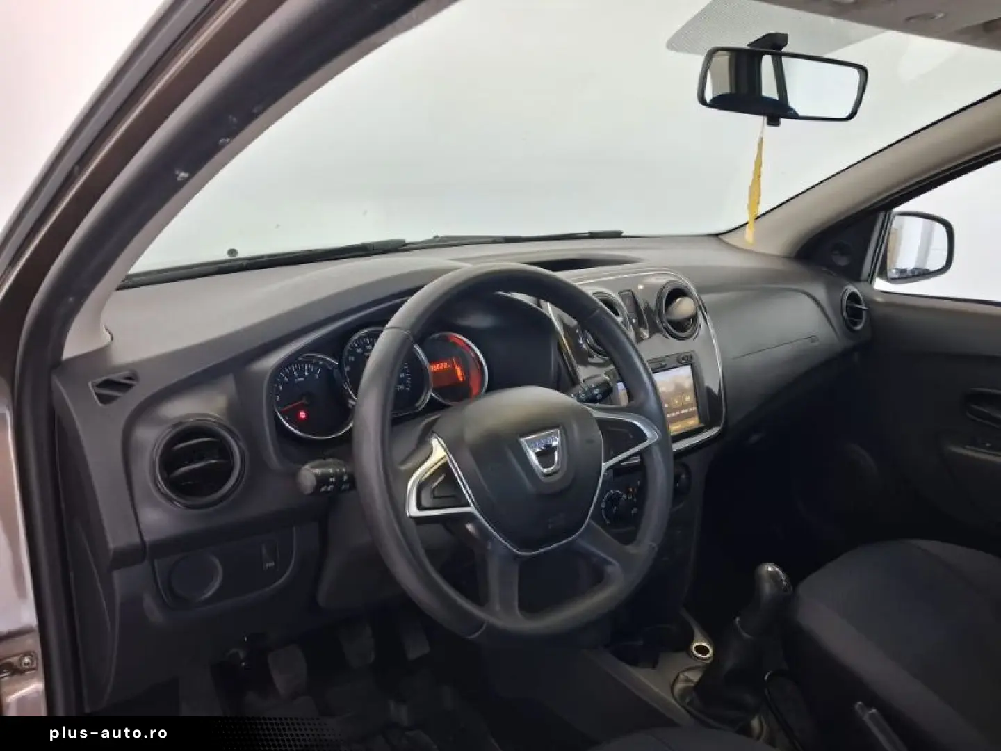 DACIA LOGAN 1.0 SCe 75 MCV Ambiance