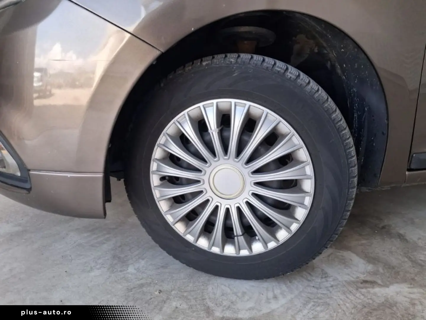 DACIA LOGAN 1.0 SCe 75 MCV Ambiance