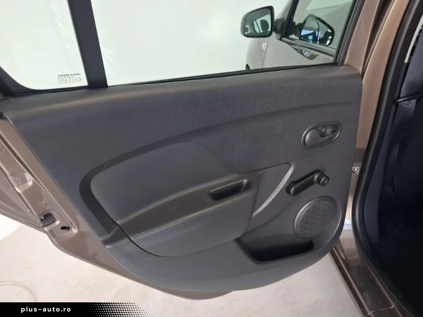 DACIA LOGAN 1.0 SCe 75 MCV Ambiance