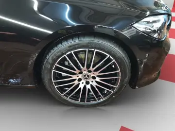 Mercedes-Benz C 200 d AVANTGARDE DISTRON AHK 360