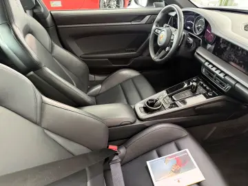 PORSCHE 992 4S - Approved- ACC - Pano- Hinterachslenkung