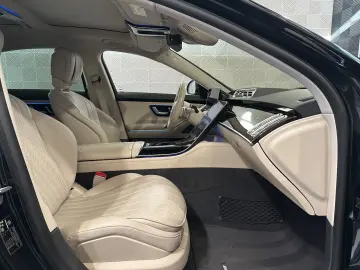 MERCEDES-BENZ S 400d lang 4M. AMG CHAUFFEUR-PANO-BUR…