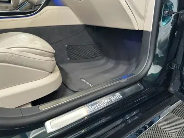 MERCEDES-BENZ S 400d lang 4M. AMG CHAUFFEUR-PANO-BUR…