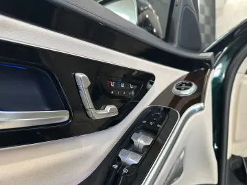 MERCEDES-BENZ S 400d lang 4M. AMG CHAUFFEUR-PANO-BUR…