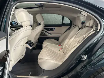 MERCEDES-BENZ S 400d lang 4M. AMG CHAUFFEUR-PANO-BUR…