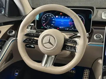 MERCEDES-BENZ S 400d lang 4M. AMG CHAUFFEUR-PANO-BUR…