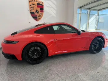 PORSCHE 992 GTS 4 -InnoDrive- Lift- 4 Radlenk- Pano -