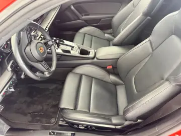 PORSCHE 992 GTS 4 -InnoDrive- Lift- 4 Radlenk- Pano -