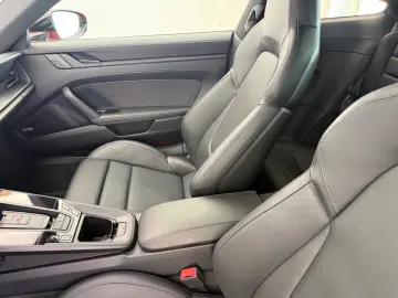 PORSCHE 992 GTS 4 -InnoDrive- Lift- 4 Radlenk- Pano -