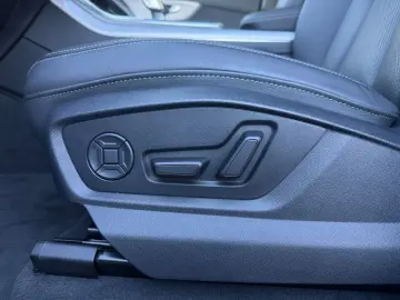 AUDI Q8 s line HUD PANO AHK MATRIX