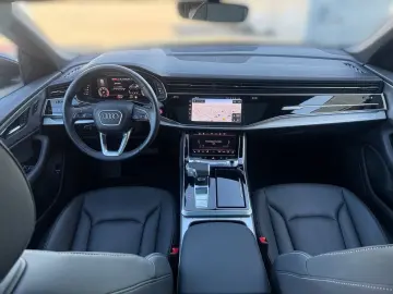 AUDI Q8 s line HUD PANO AHK MATRIX