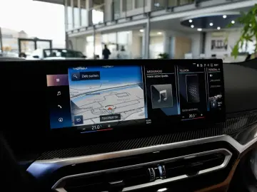 BMW 320d xDrive M Sport Glass Roof Memory