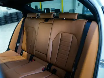 BMW 320d xDrive M Sport Glass Roof Memory