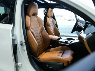 BMW 320d xDrive M Sport Glass Roof Memory