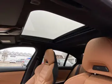 BMW 330i xDrive Lim M Sport Memory Harman