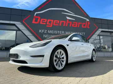 TESLA Model 3 Long Range Dual AWD Facelift Matrix EAP