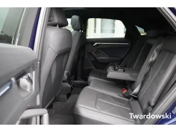 AUDI Q3 Sportback S line Keyless Matrix Pano ACC Kame