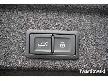 AUDI Q3 Sportback S line Keyless Matrix Pano ACC Kame