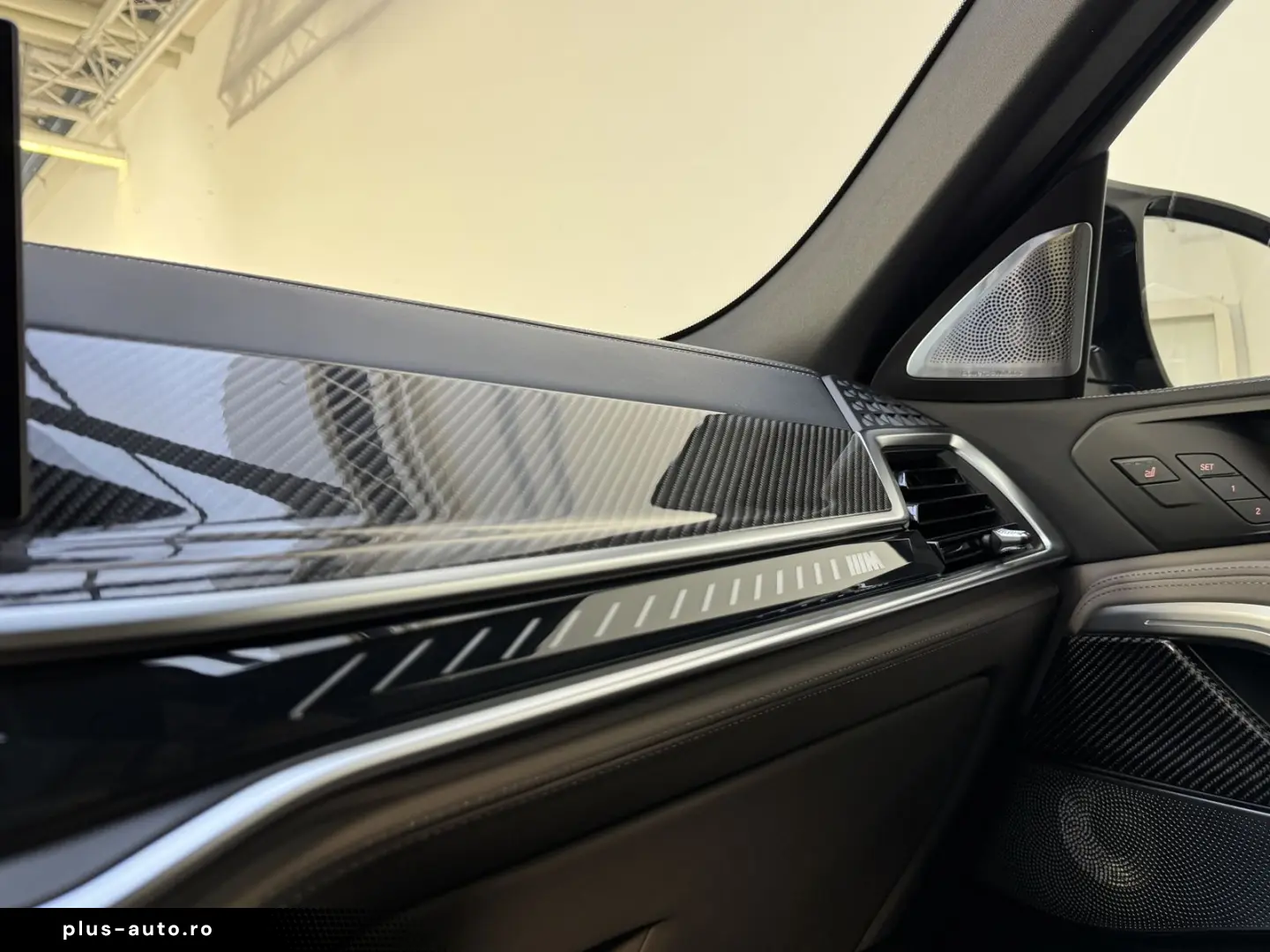 BMW X6 M Comp UPE194 AHK Sky B&W Massage Sitzlüftung