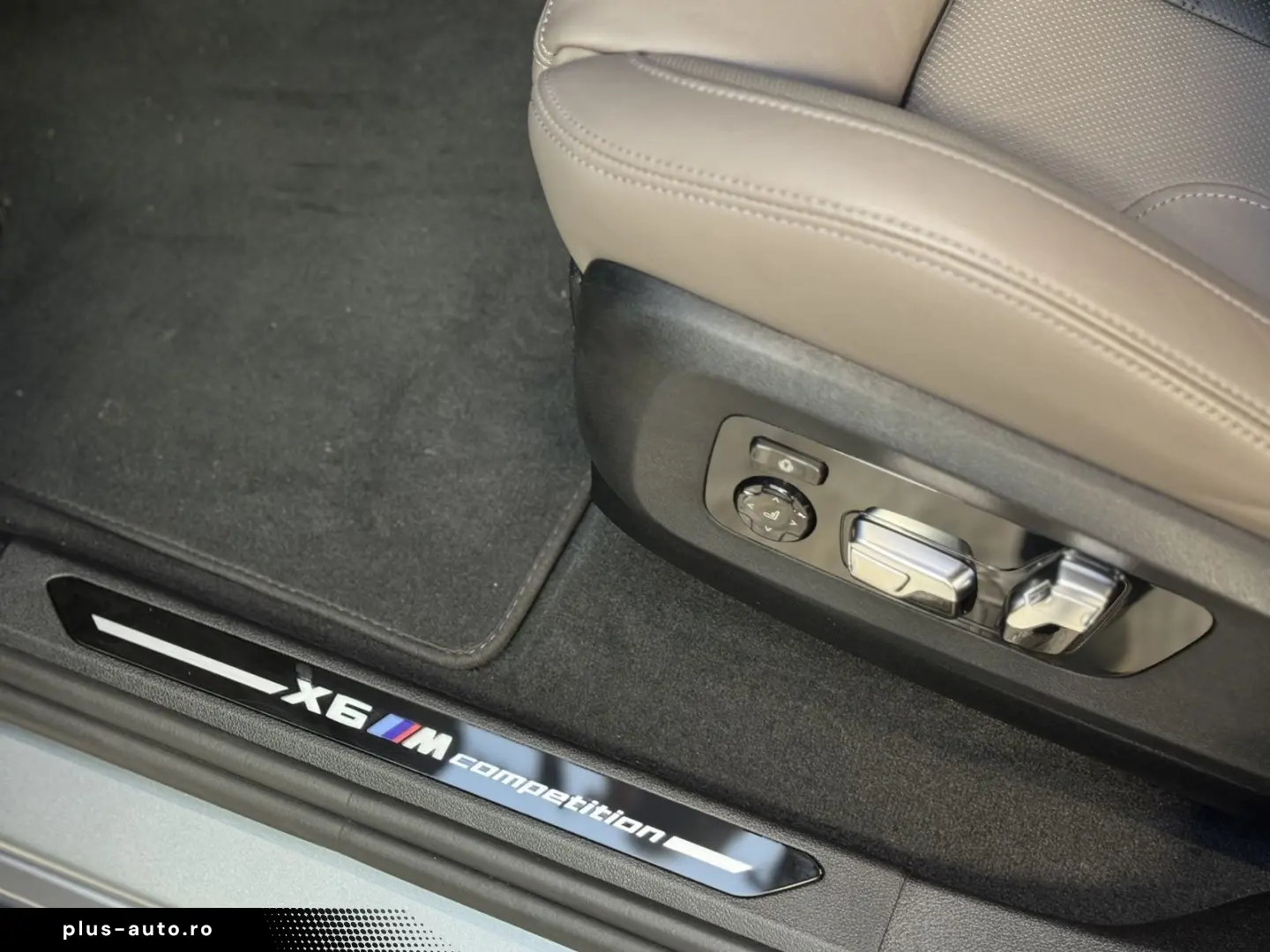 BMW X6 M Comp UPE194 AHK Sky B&W Massage Sitzlüftung