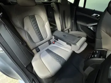 BMW X6 M Comp UPE194 AHK Sky B&W Massage Sitzlüftung