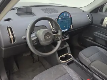 MINI Cooper C Countryman Essential Trim Paket S HUD