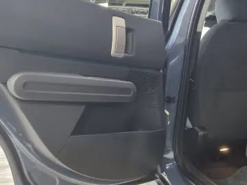 MINI Cooper C Countryman Essential Trim Paket S HUD